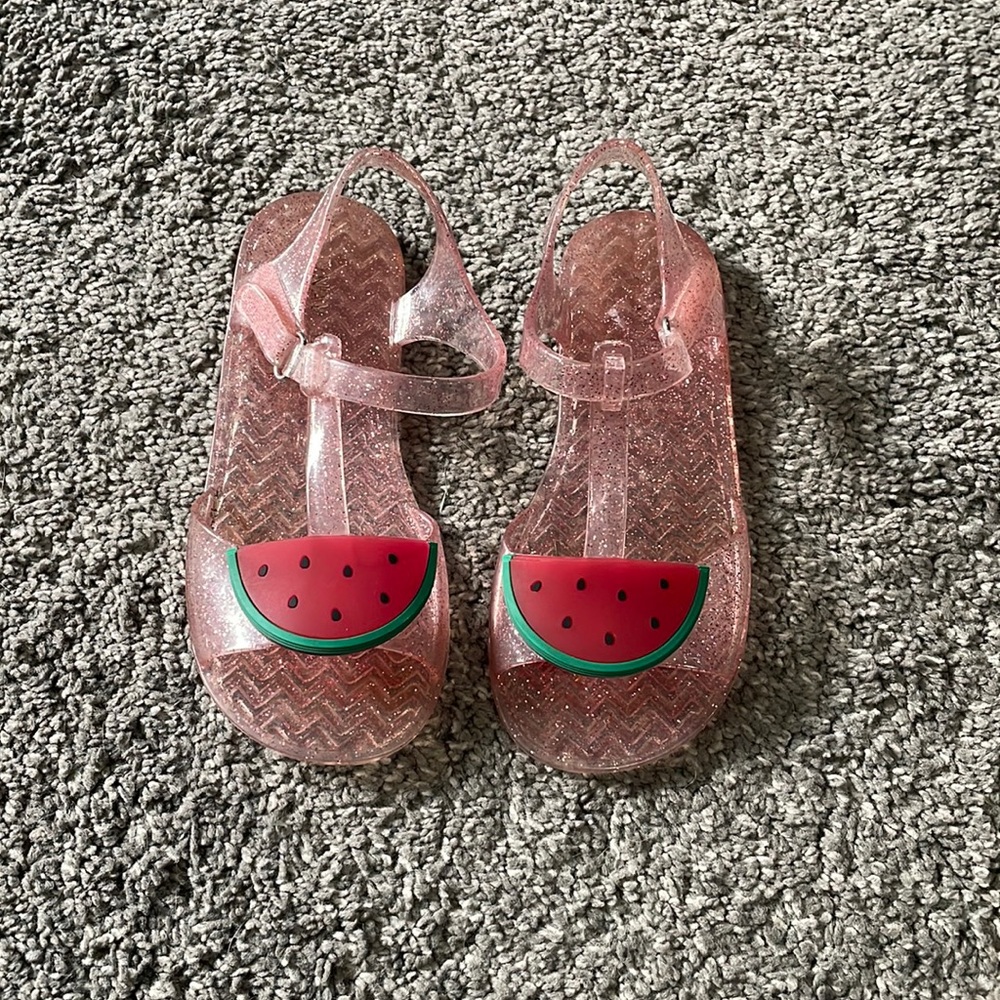 Old Navy girls jellies size 10